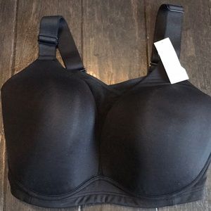 LIVI-Active 38G sports bra